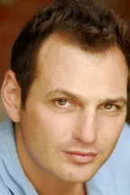 Лев Горн