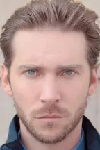 Трой Бэйкер