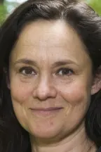 Пернилла Аугуст